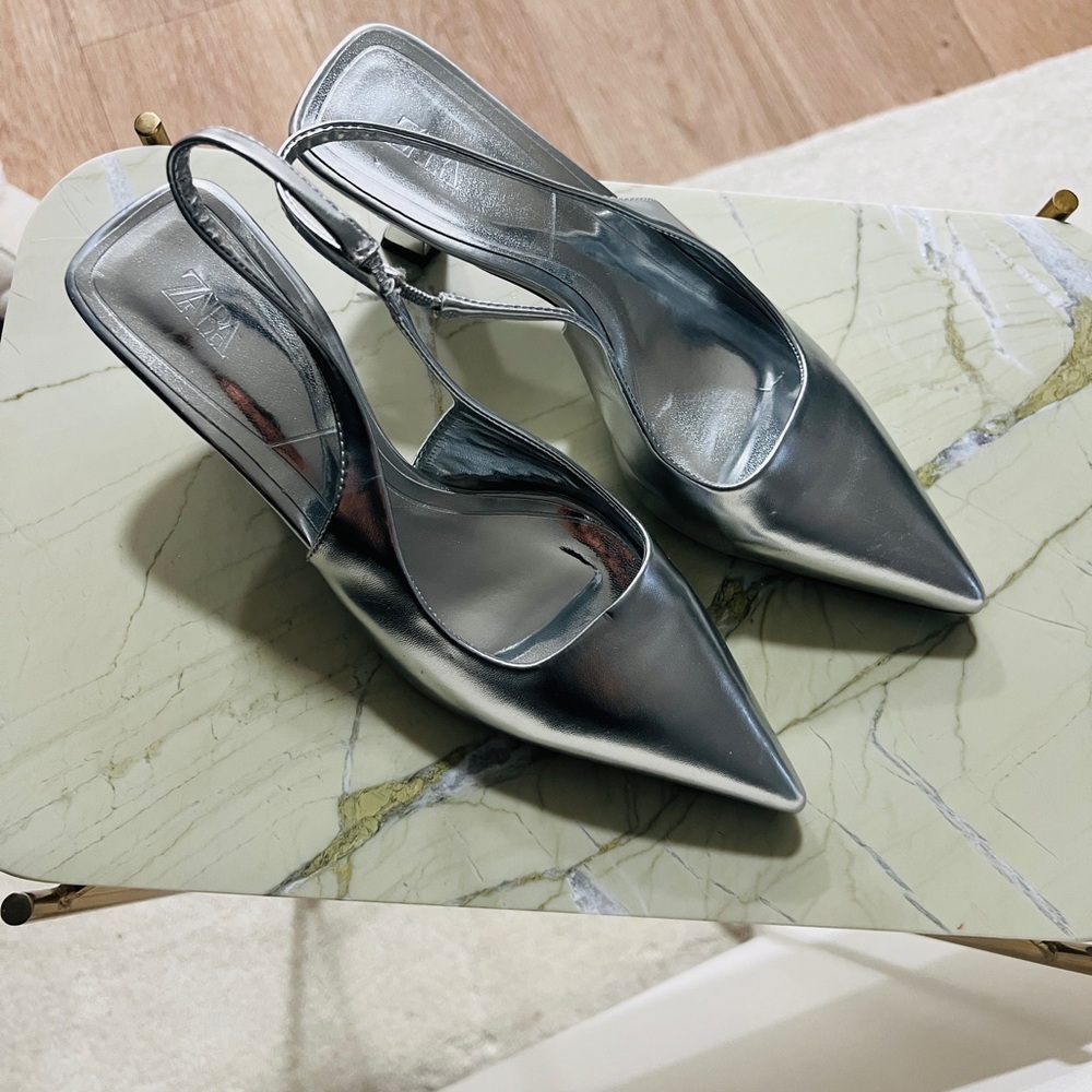 Like NEW Zara Silver Slingback Heels